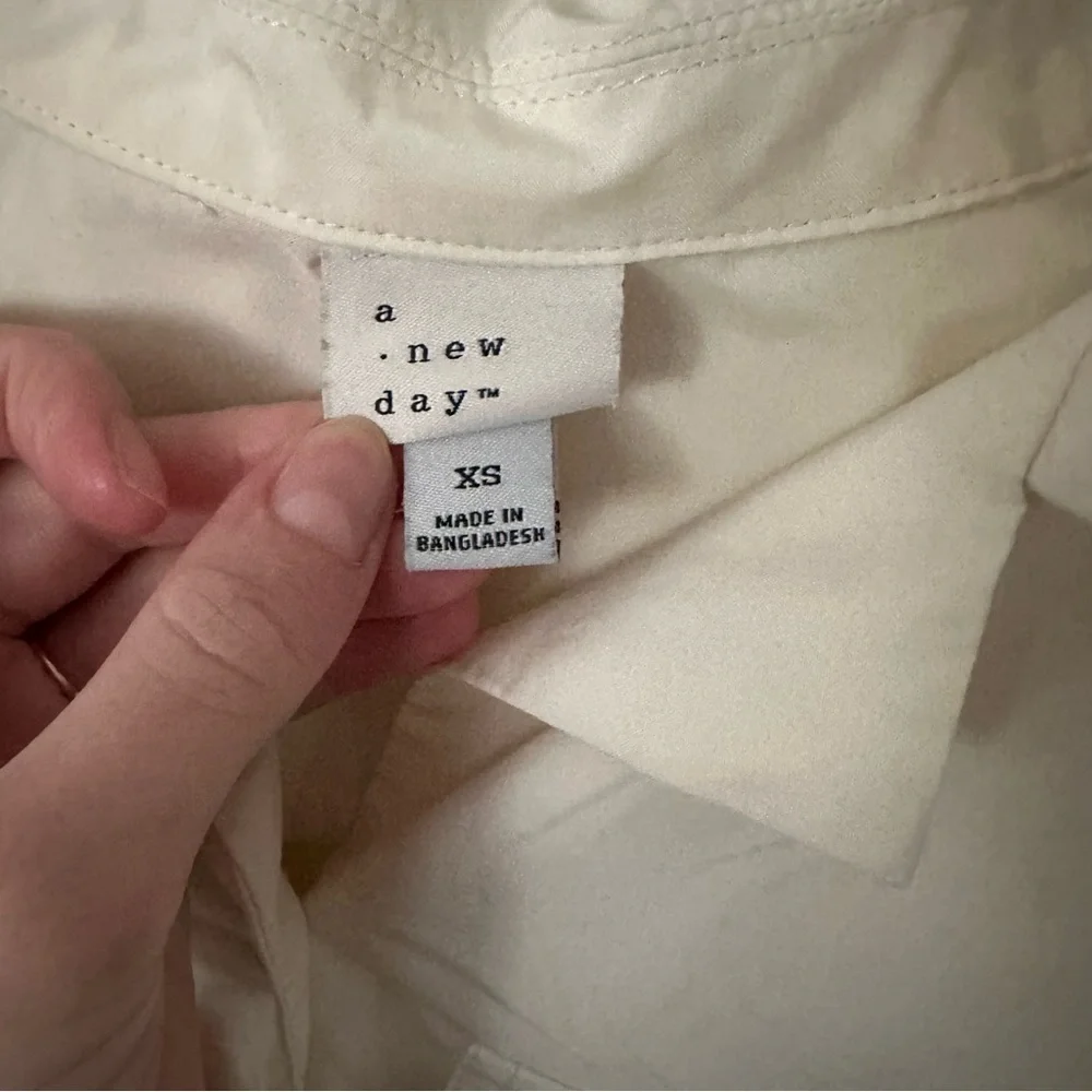 Off White Button Down Shirt - Picture 5 of 9